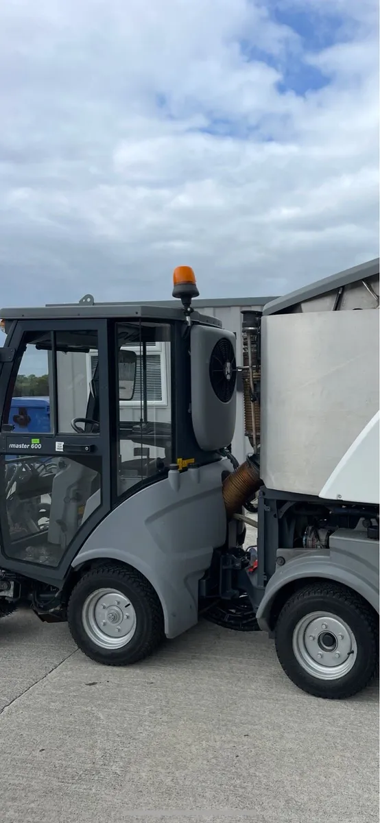 sweeper - Image 4