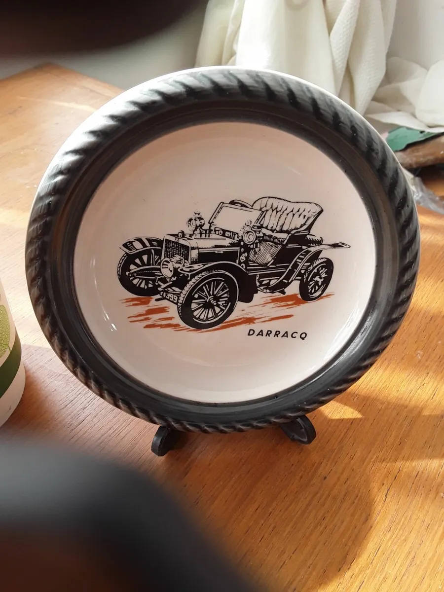 small plate by Wade vintage cars serial 1 to 3 - Image 1