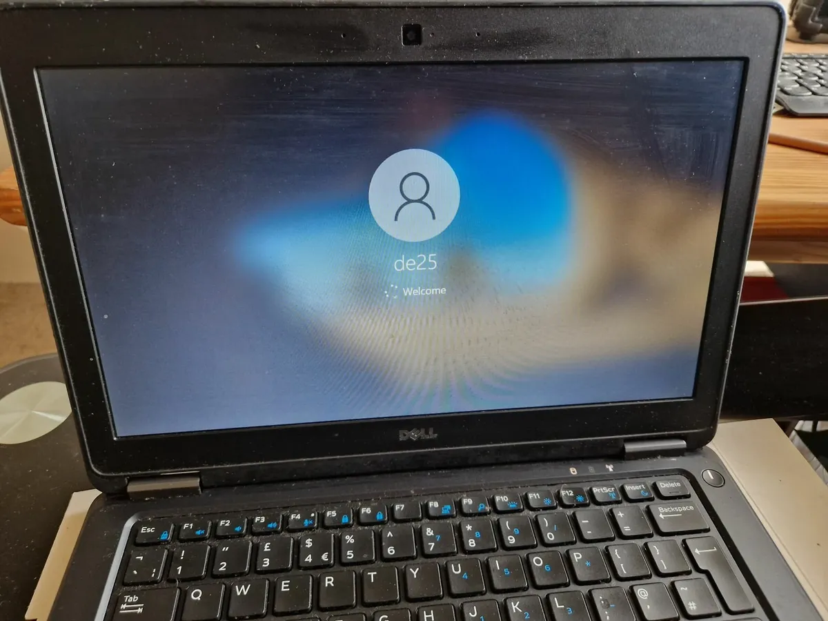 DELL Latitude E7250 Ultrabook, Core i5, 2.3GHz 8GB - Image 1