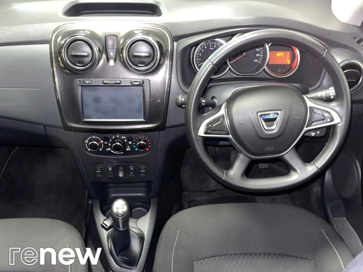 Dacia Sandero 1.0 75 Signature - Image 2
