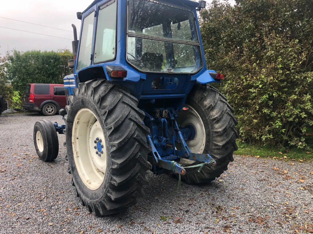 Ford 7700 - Image 3