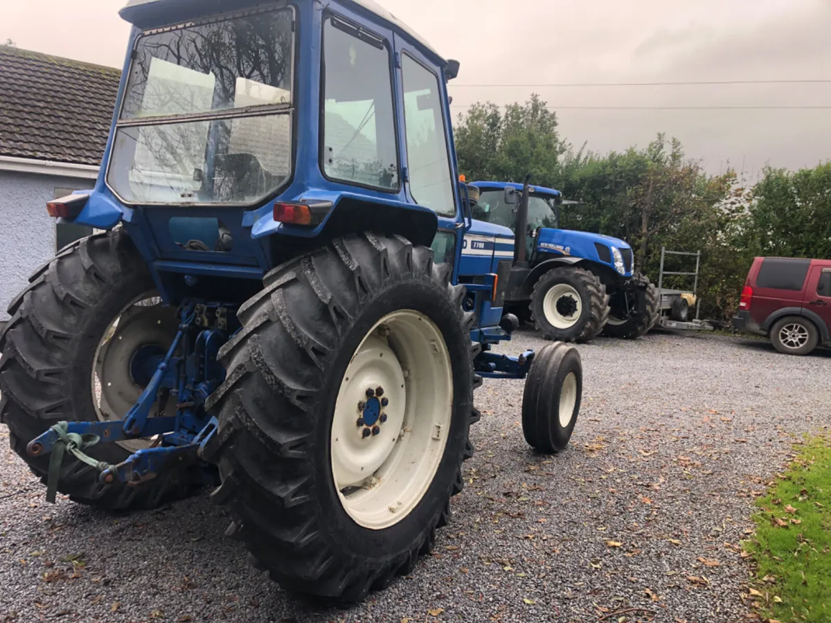 Ford 7700 - Image 4