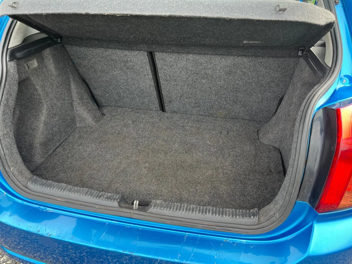 Toyota Corolla 2006 - Image 4