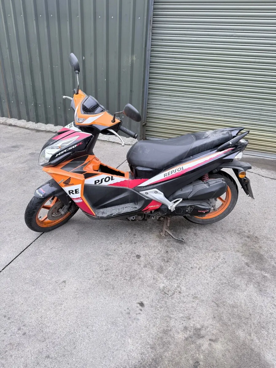 Honda NSC50R Scooter - Image 4