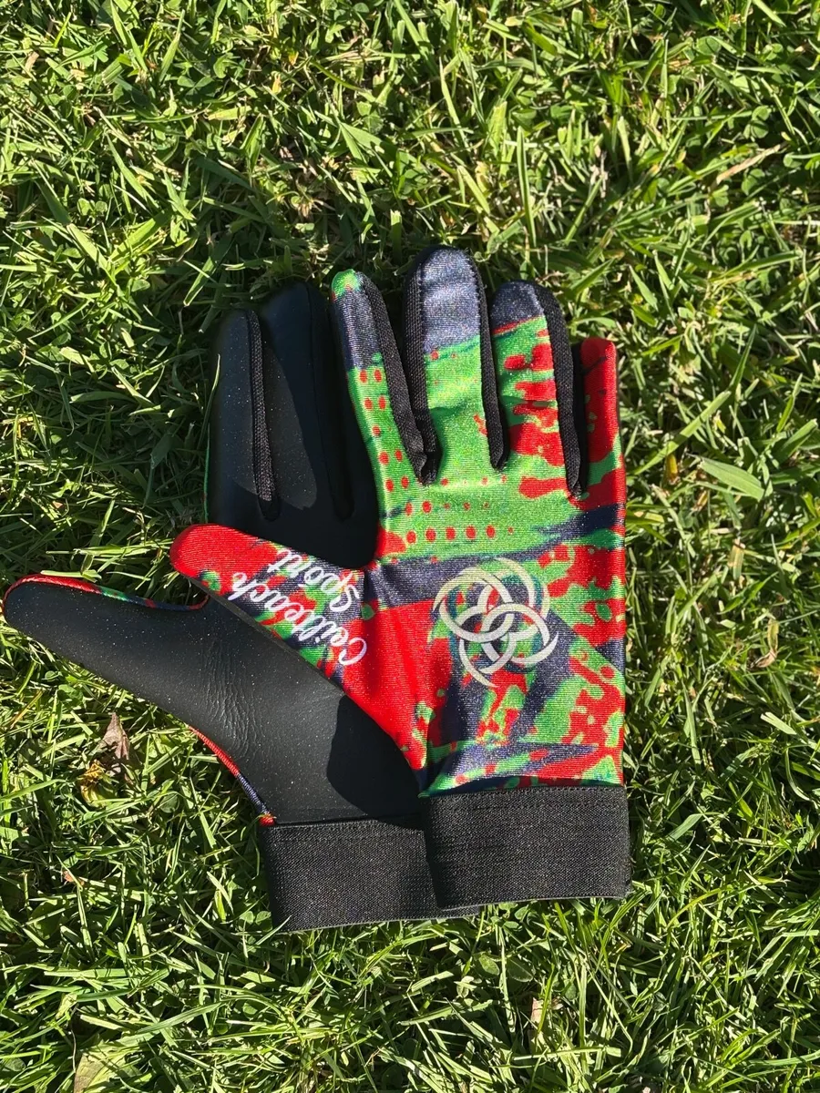 GAA Grips socks and Football gloves - Image 3