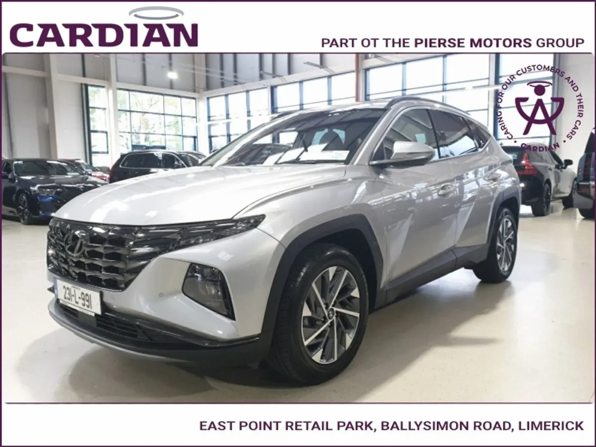Hyundai Tucson 2WD Executive Plus - Image 4