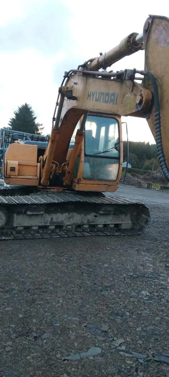 Hyundai LC130 - Image 1
