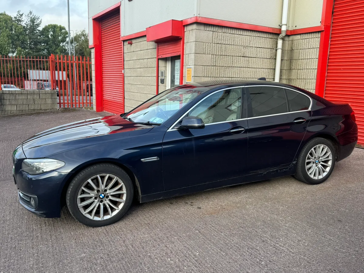 15 bmw 520 - Image 2