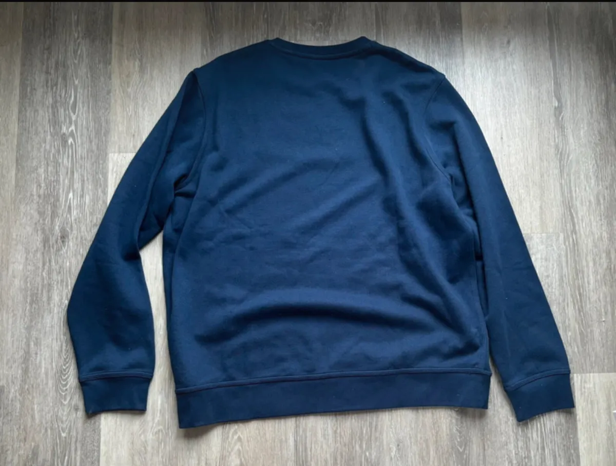 Men’s Nike sweater - Image 2