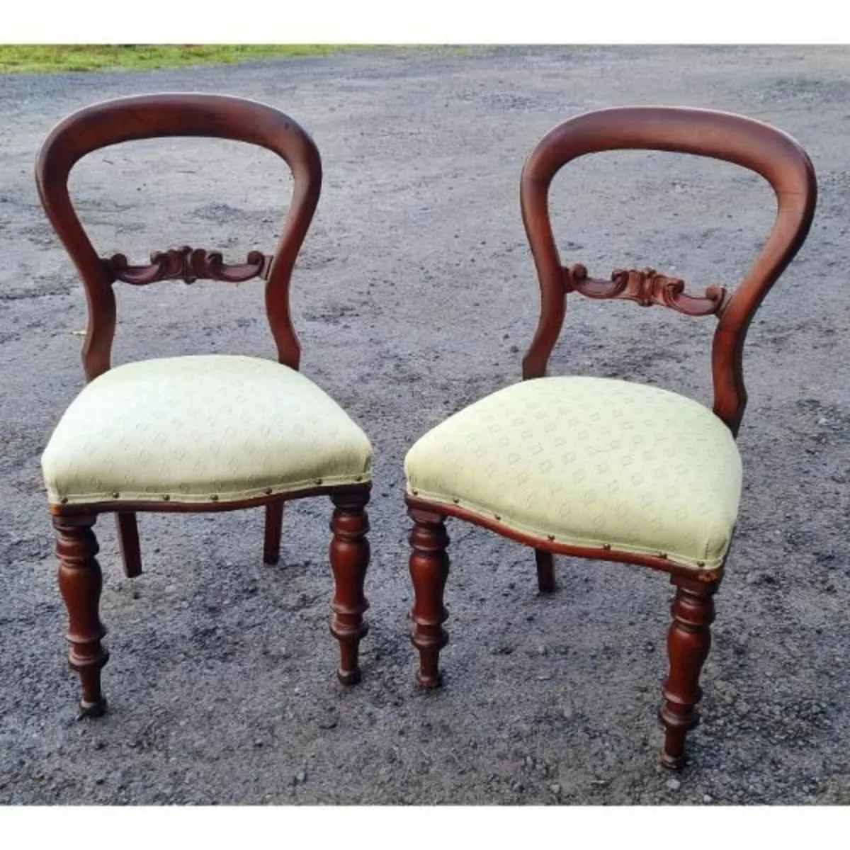 Pair of Balloon Back Chairs KAS862 - Image 2