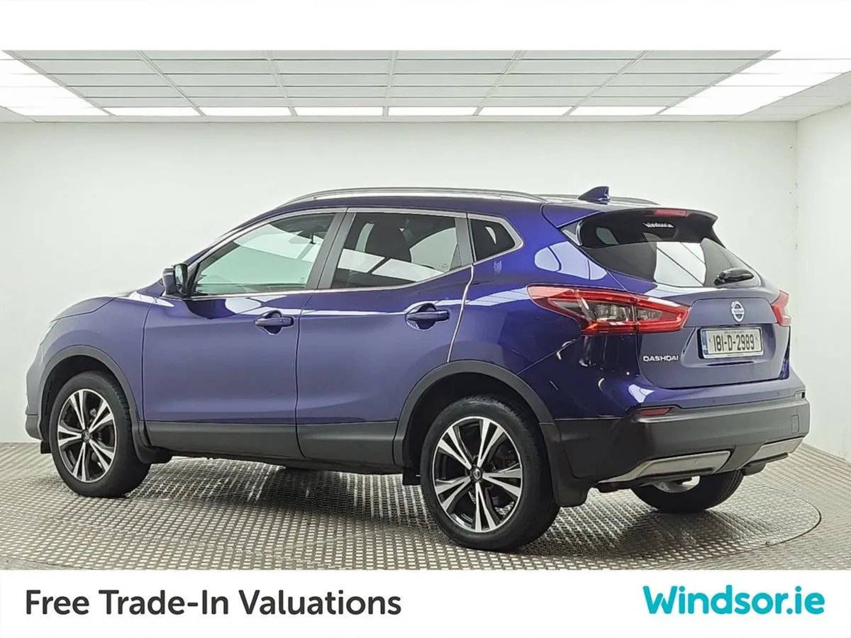 Nissan QASHQAI 1.2 PET SV Premium - Image 4