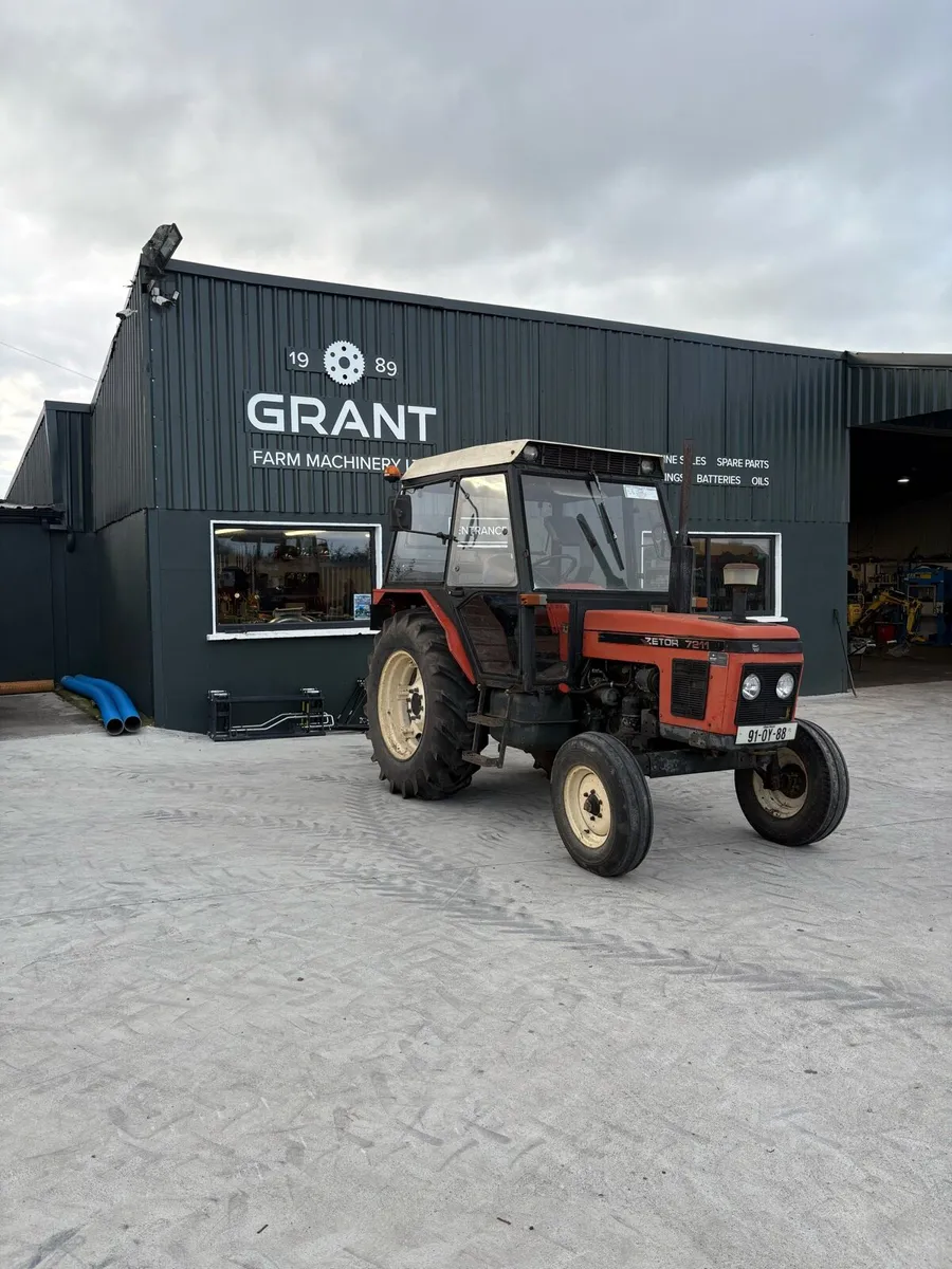 Zetor 7211 - Image 1
