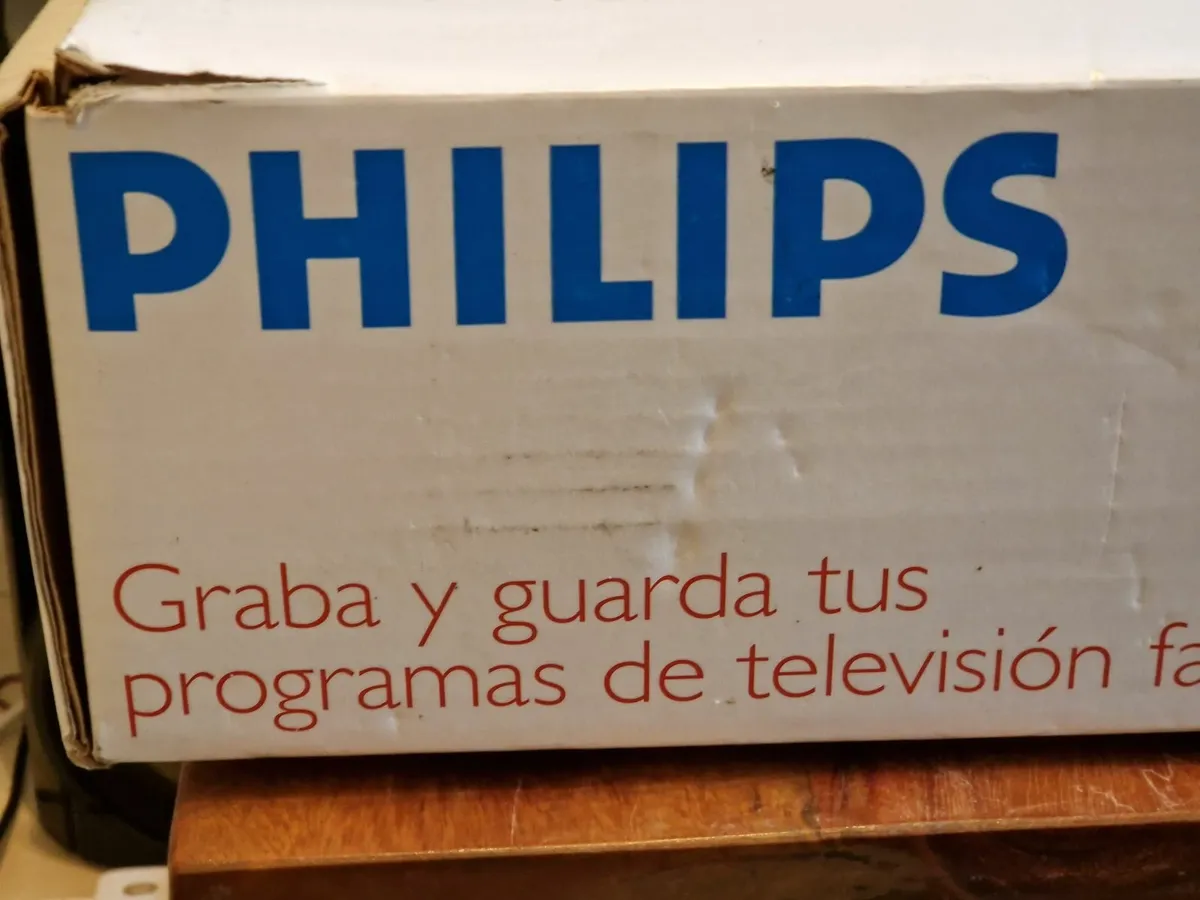 NEW Philips DVD Player-Recorder DVDR3480 - Image 4