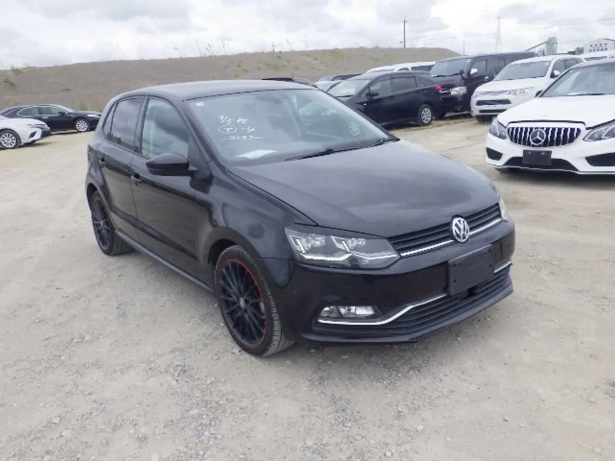 Volkswagen Polo 1.2 PETROL AUTO/REVERSING CAMERA - Image 1