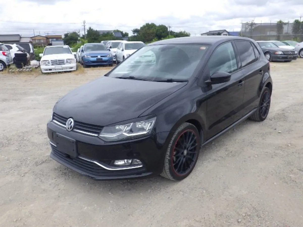 Volkswagen Polo 1.2 PETROL AUTO/REVERSING CAMERA - Image 2