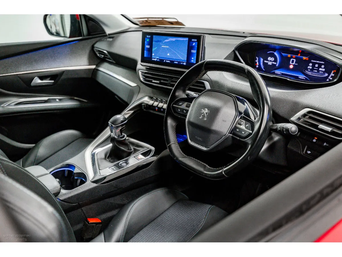 Peugeot 5008 Allure Pack 1.5 Diesel 130HP - 7 Seat - Image 2