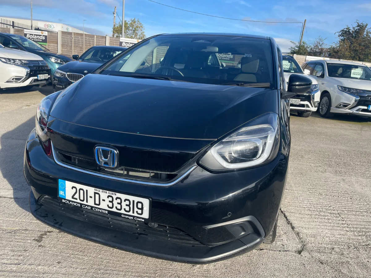 201 Honda Fit Hybrid 1.5 Automatic 5dr Model - Image 3