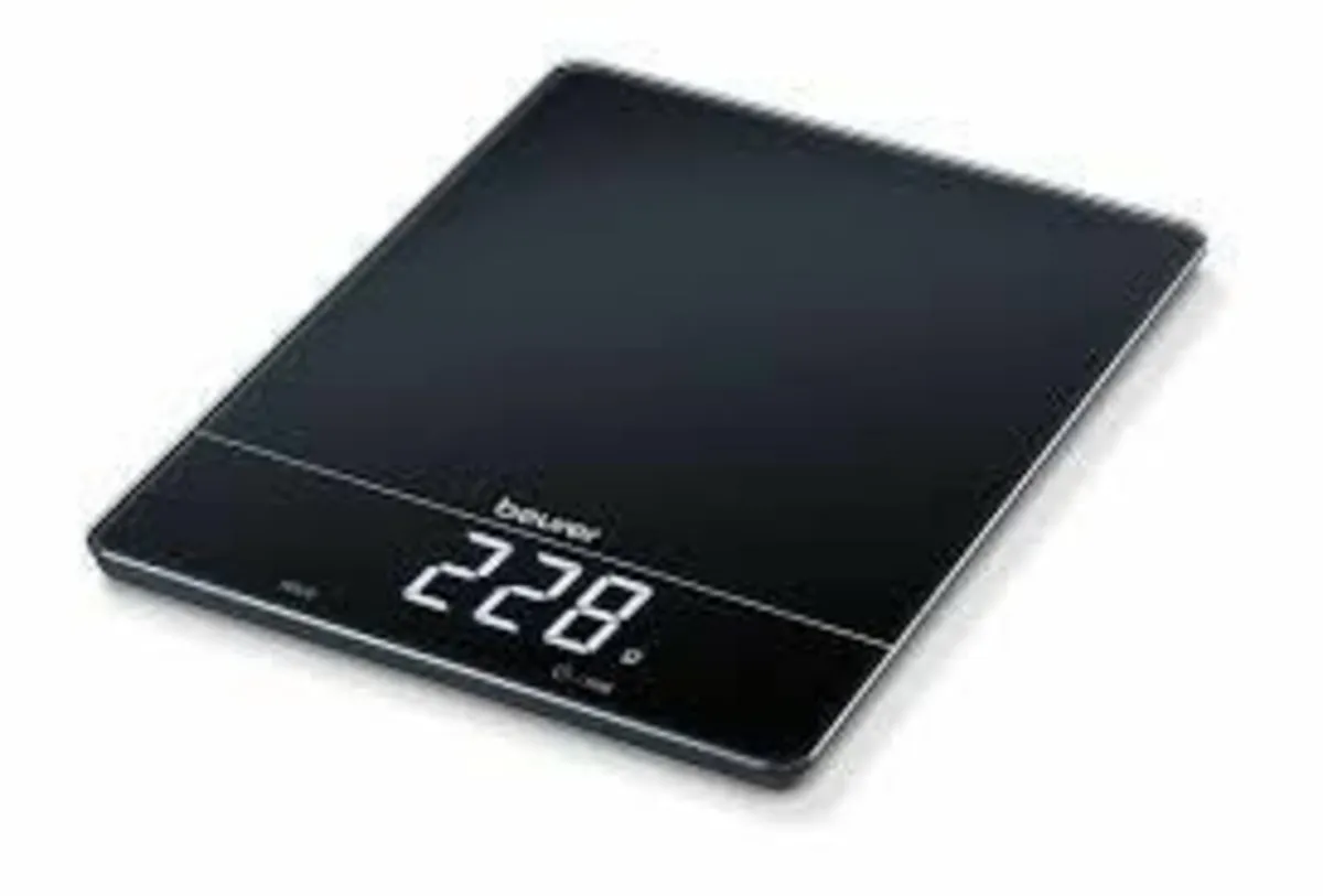 Digital Weighing Kitchen Scales - Image 2