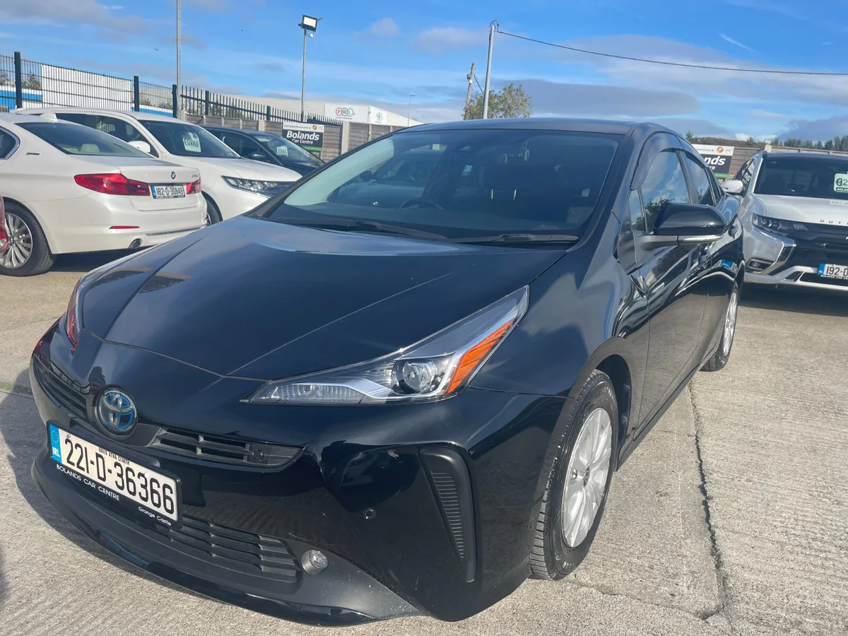 2022 Toyota Prius Hybrid 1.8 Automatic 5dr Model - Image 3