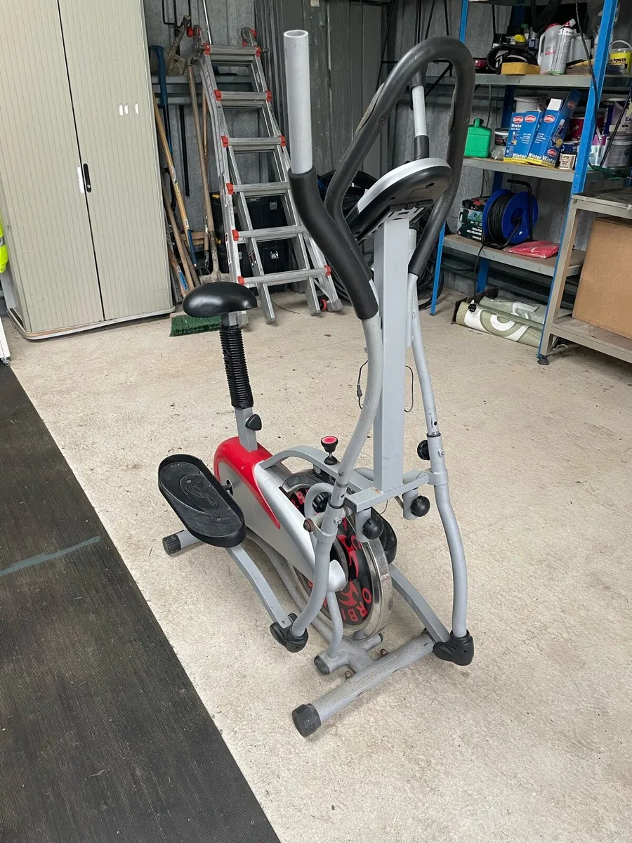 Cross trainer (elliptical trainer) - Image 3