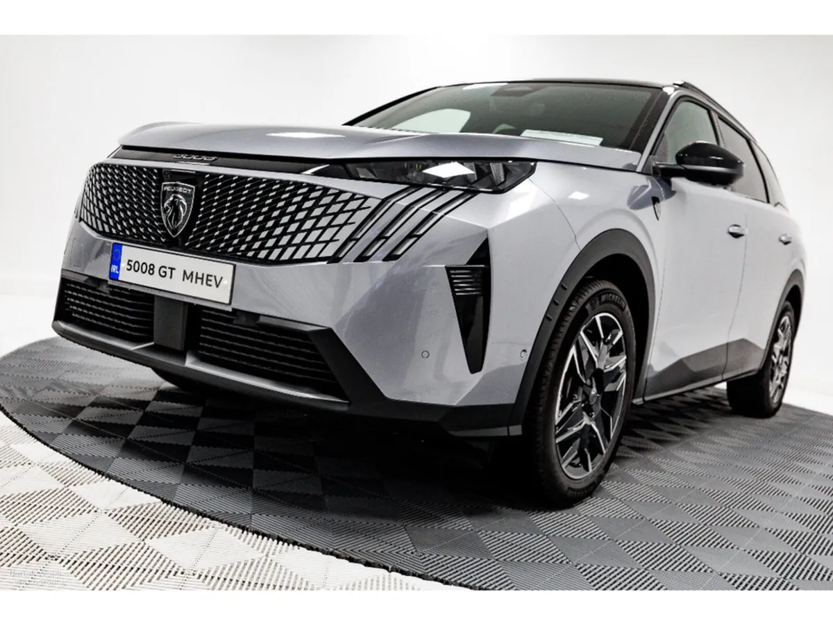 Peugeot 5008 GT Hybrid Auto 145HP - 7 Seats - Image 4