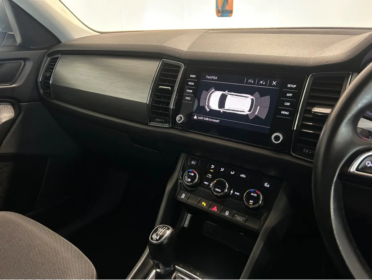 Skoda Kodiaq AMBITION 2.0 TDI 150HP 4X4 4 4DR - Image 2