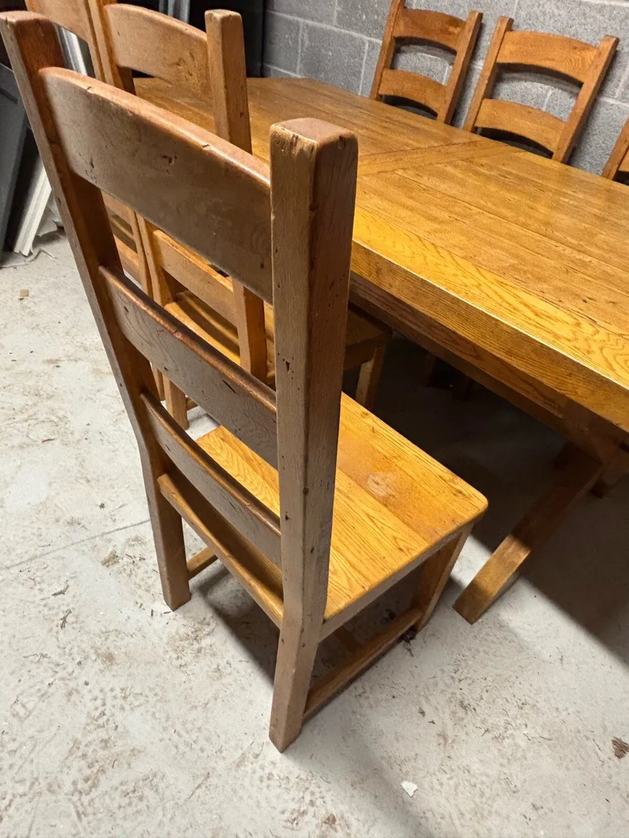 Kitchen table and chairs - Image 4