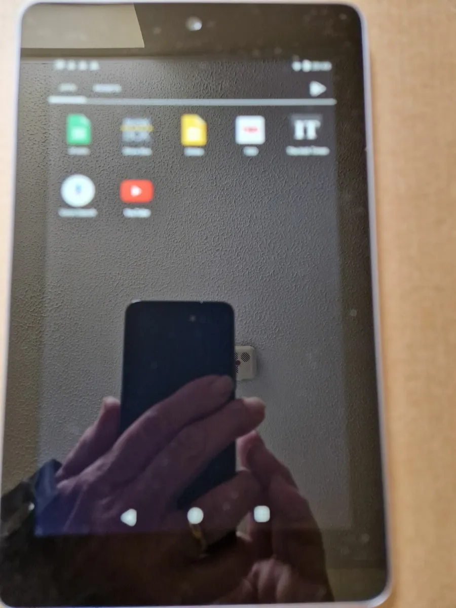 ASUS NEXUS 7 Tablet Model ME370T 32GB Excellent co - Image 4