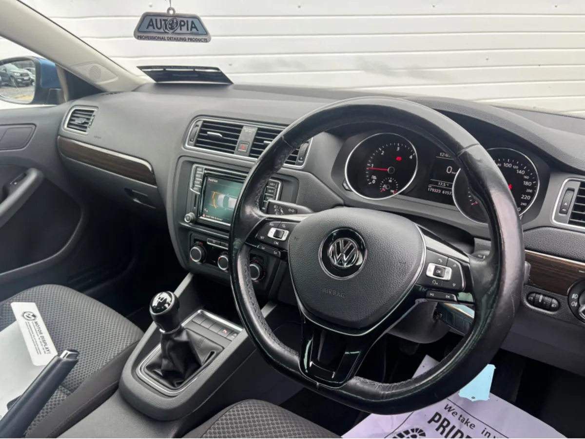 Volkswagen Jetta CL 2.0 TDI MANUAL 5SPEED 110BHP 4 - Image 2