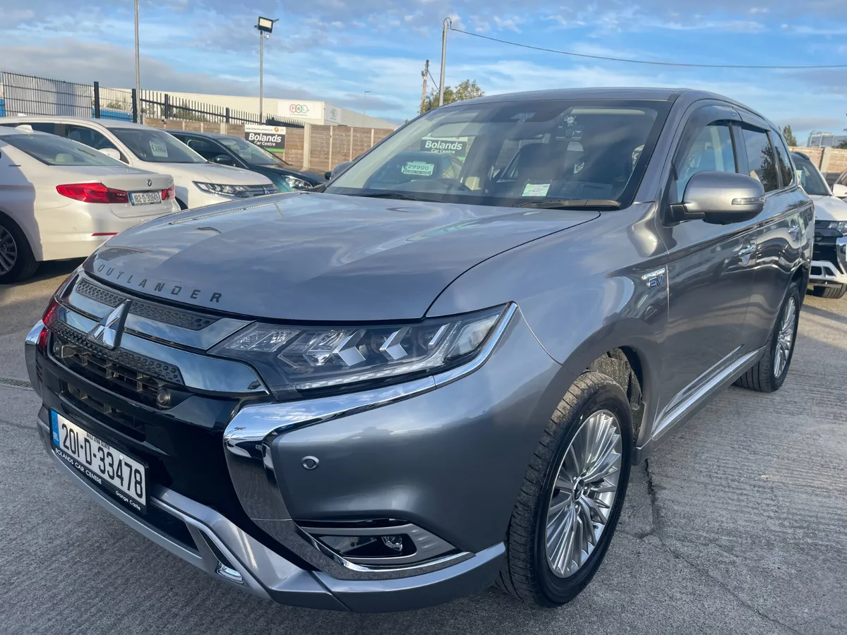 201 Mitsubishi Outlander Hybrid 2.4 Phev Automatic - Image 2