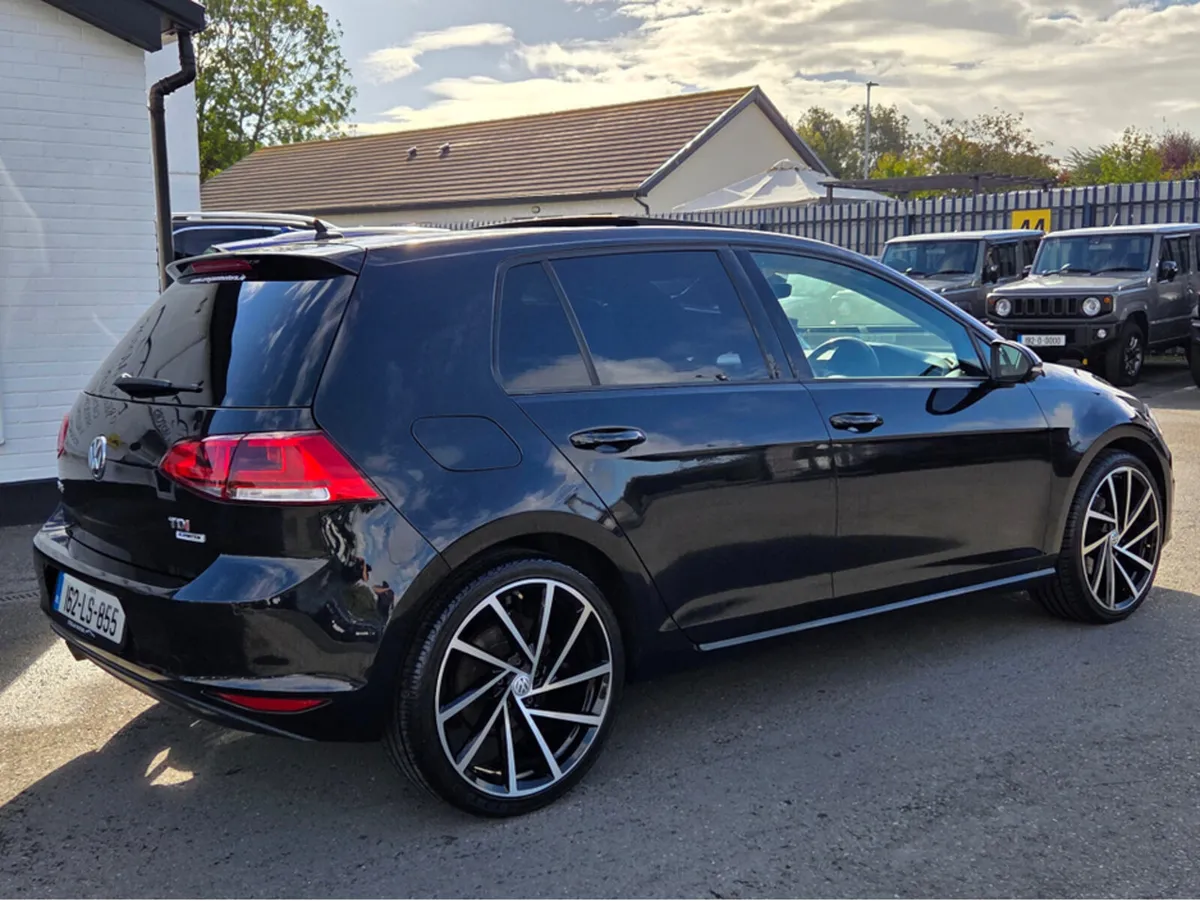 Volkswagen Golf 1.6 TDI GT EDITION 110 BHP - Image 3