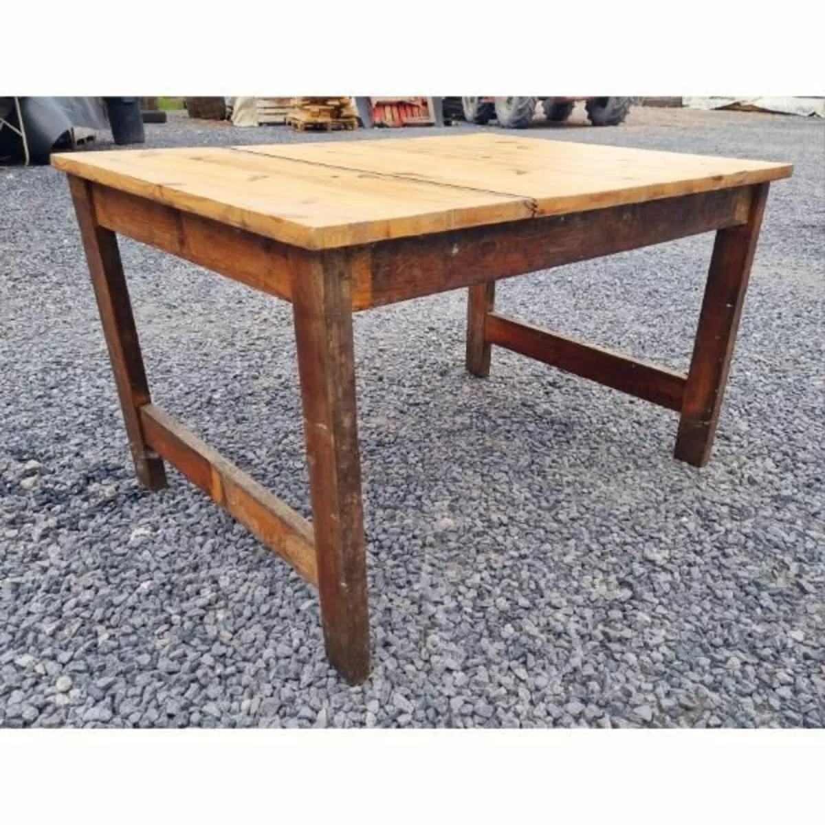 Pine Table KAS825 - Image 2