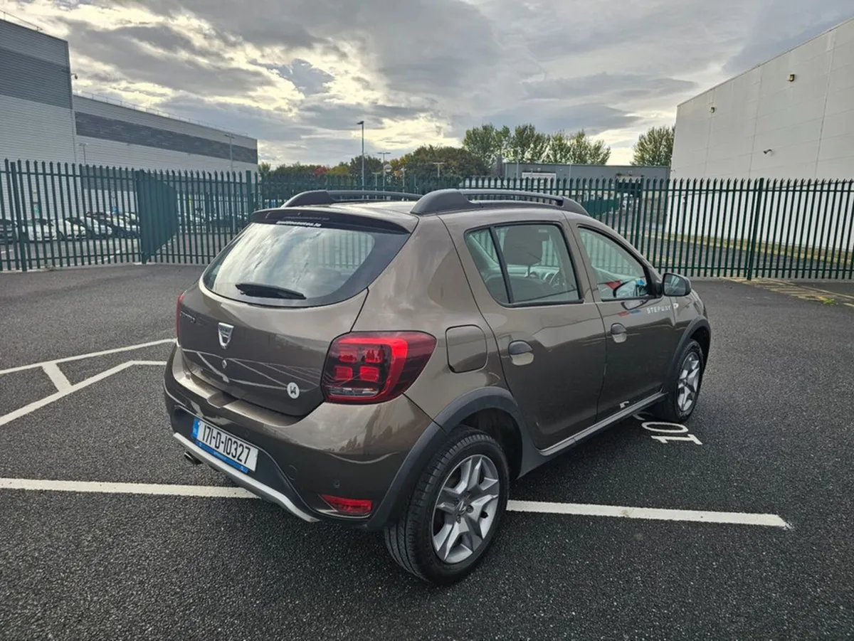 Dacia Sandero 1.5 DCI, SIGNATURE MODEL, FINANCE, G - Image 3