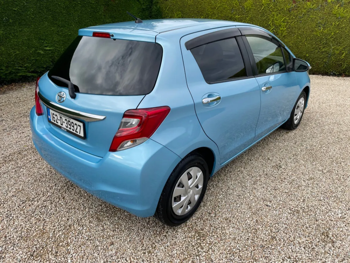 Toyota Vitz NSP130 5DR AUTO - Image 4