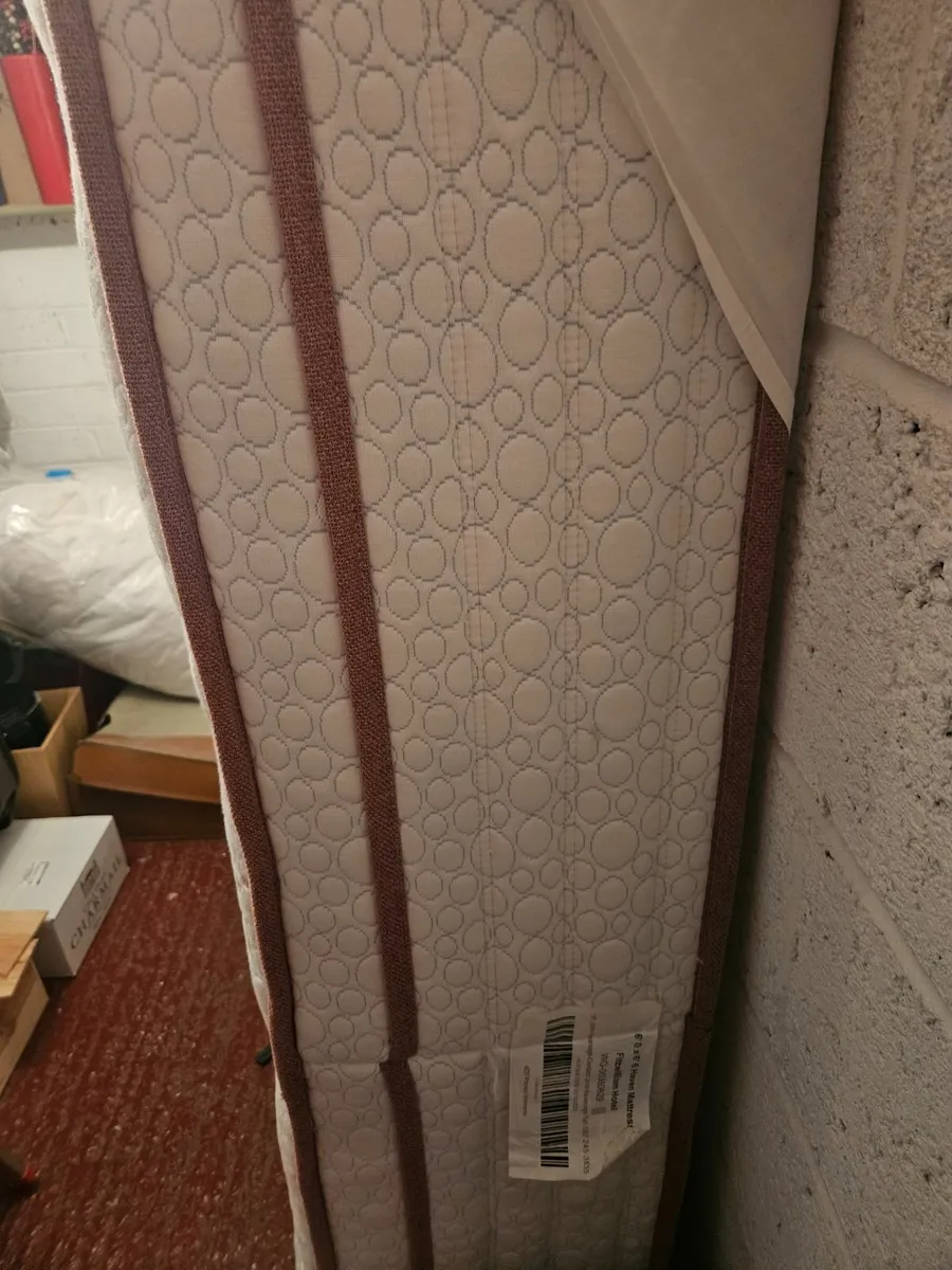 Mattress - Image 3