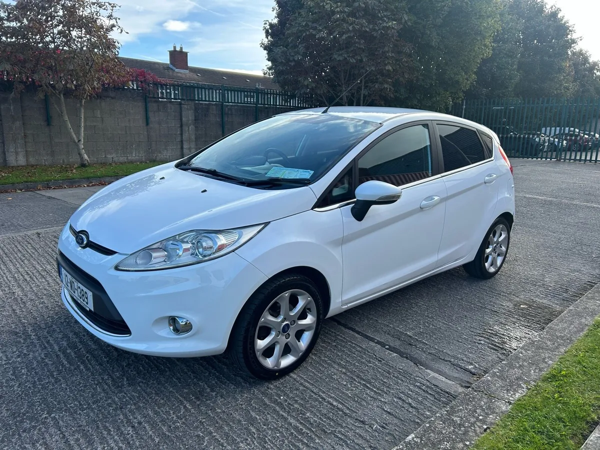 Ford fiesta (tax and test) - Image 3
