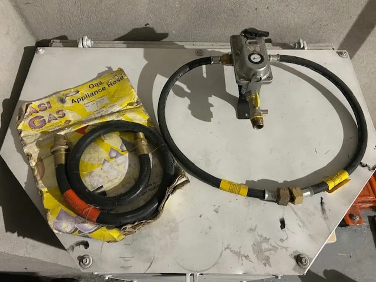 Trailer gas box - Image 3