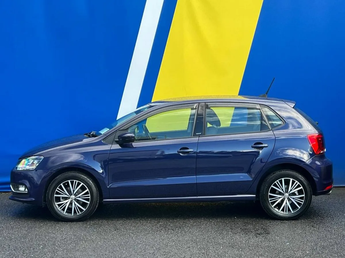 Volkswagen Polo ALLSTAR 1.2 TSI AUTO // DIAMOND CU - Image 3