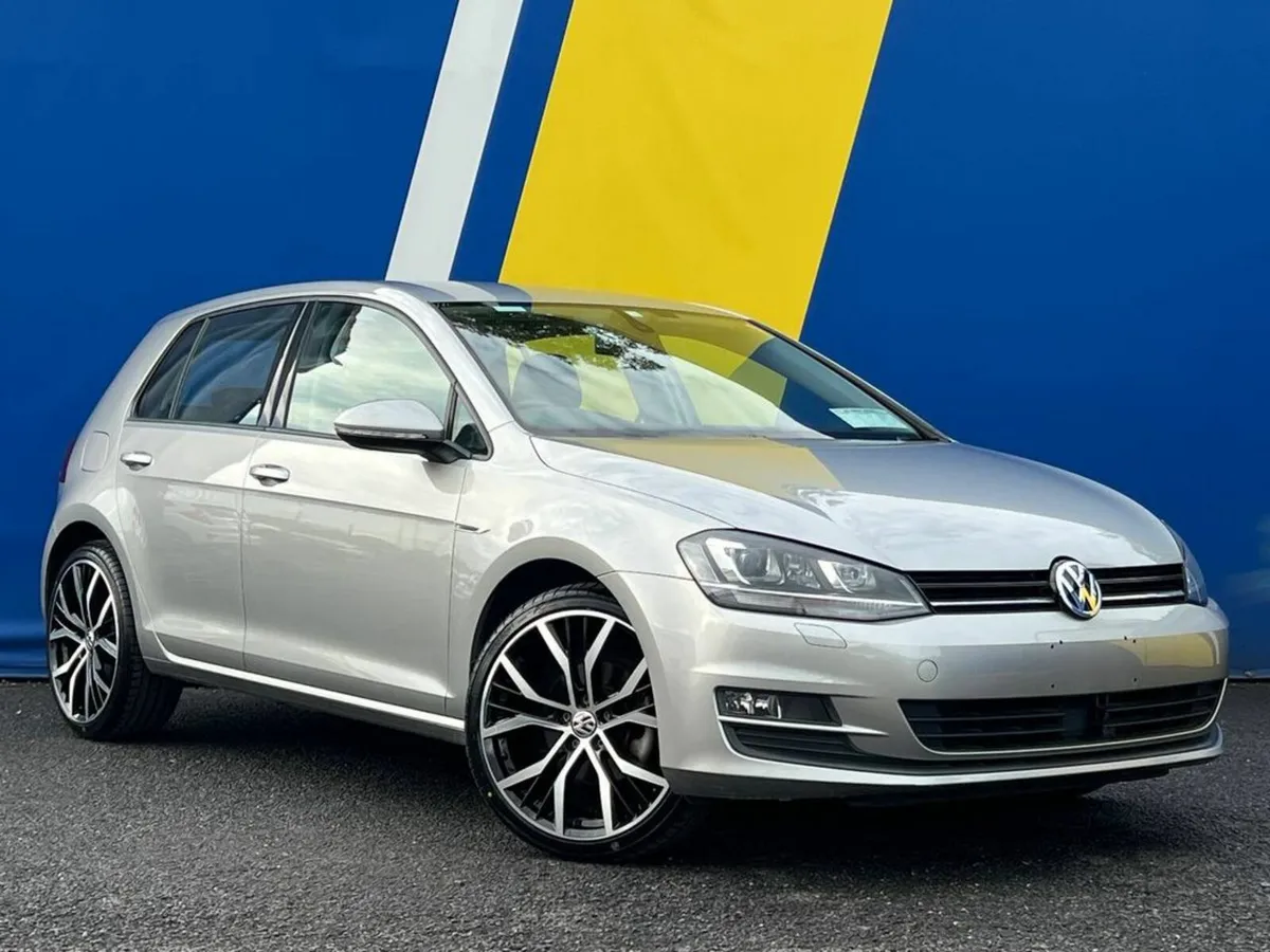 Volkswagen Golf R-LINE PACK 1.2 TSI // COMFORTLINE - Image 1