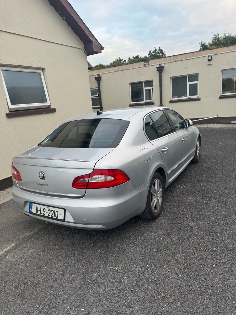 Skoda Superb 1.6 Greenline Superb Diesel 2011 - Image 1