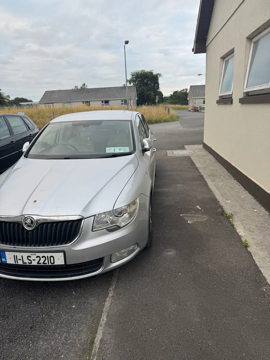 Skoda Superb 1.6 Greenline Superb Diesel 2011 - Image 2