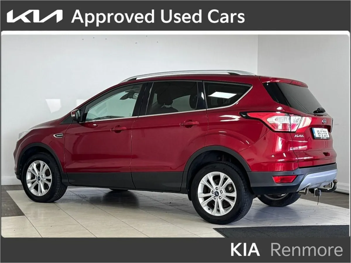 Ford Kuga Titanium 1.5 TDCI 120PS FWD 4D - Image 3