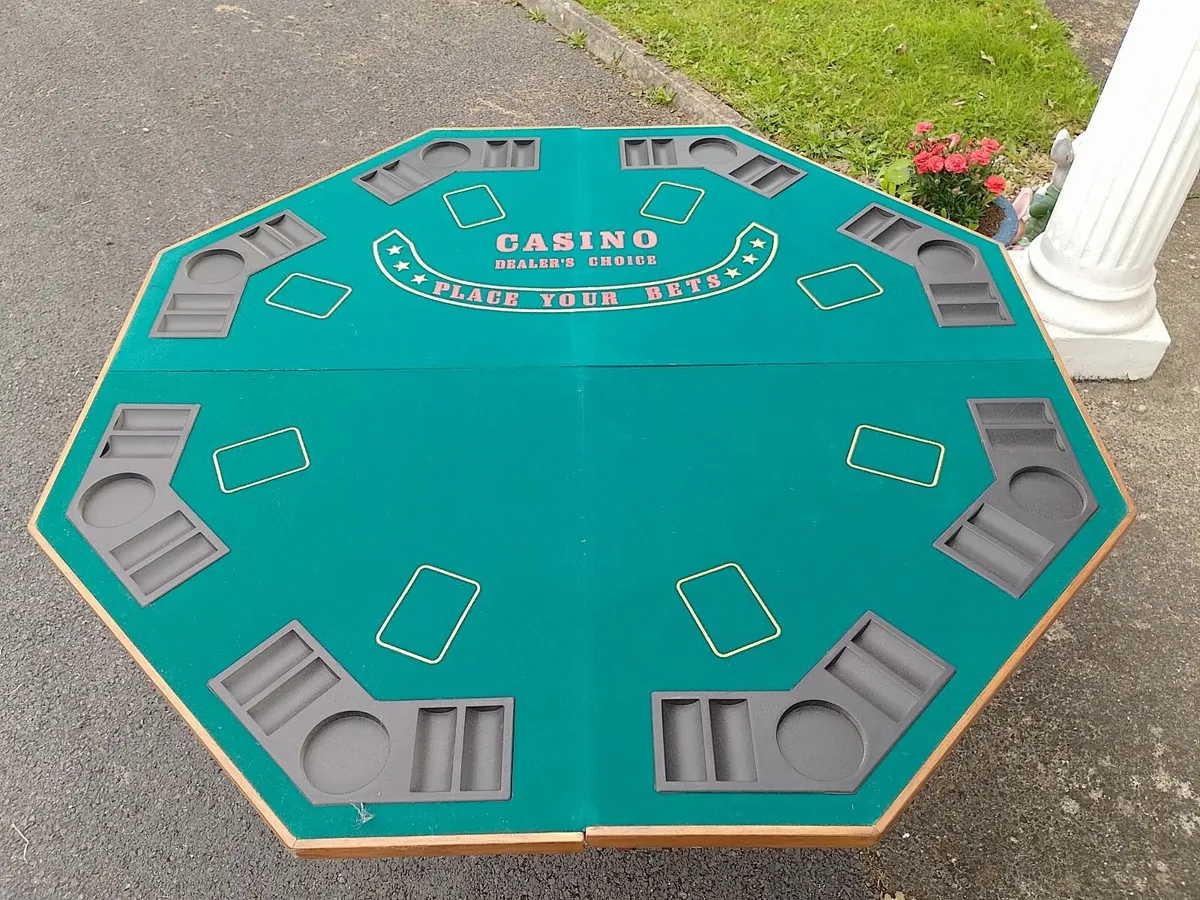 Poker Table - Image 1