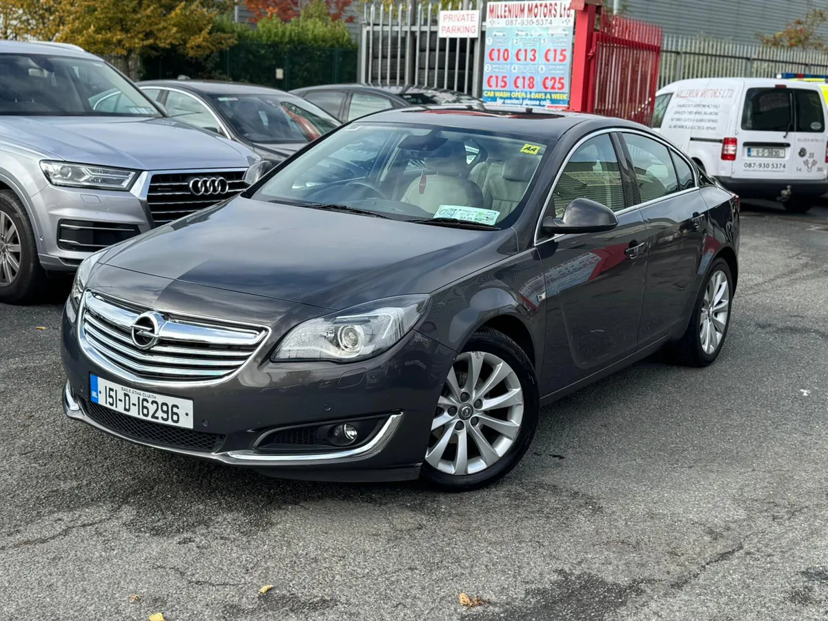 Opel Insignia 2015 LOW KMS TOP SPEC - Image 4