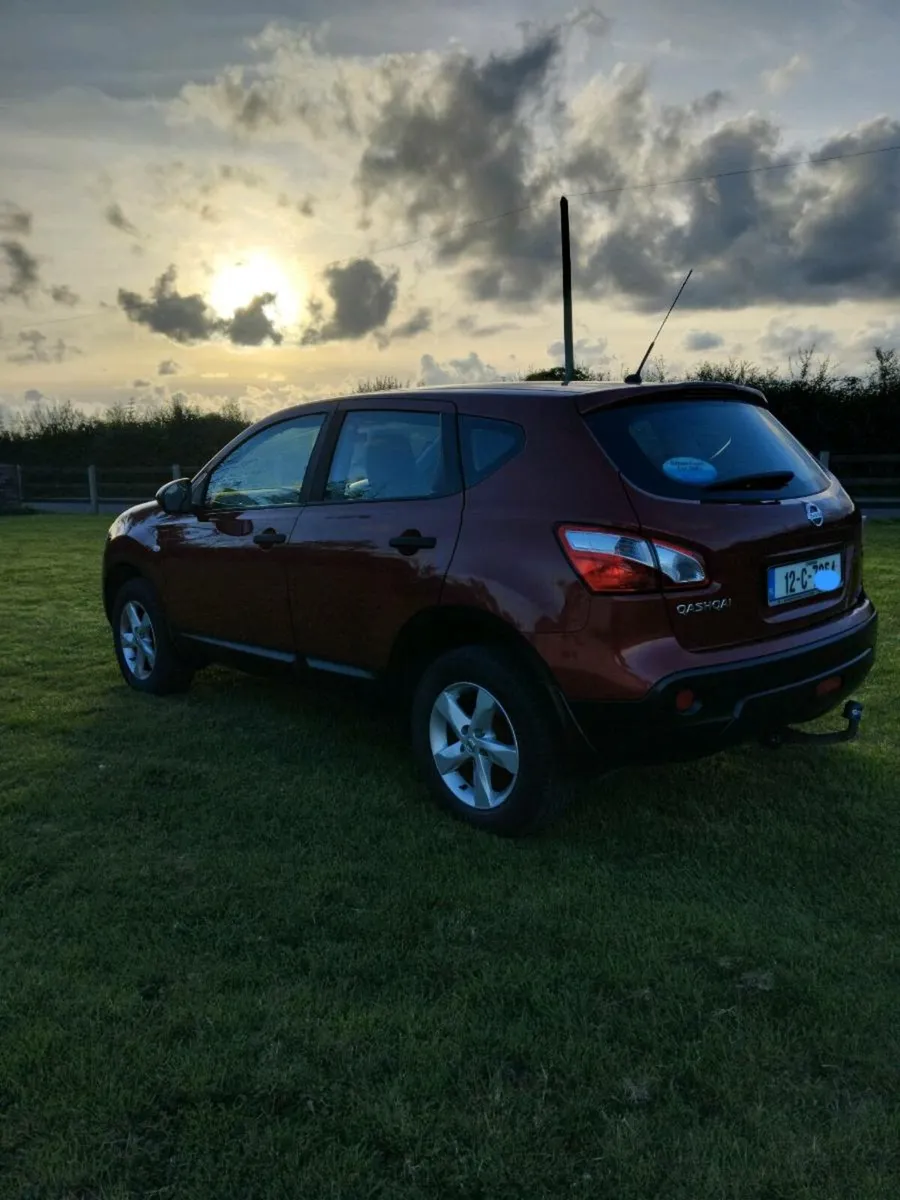 Nissan Qashqai low milage just nct taxed till 11th - Image 3