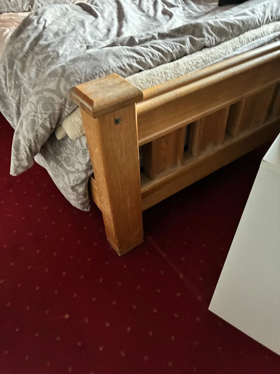 Bed - Image 2