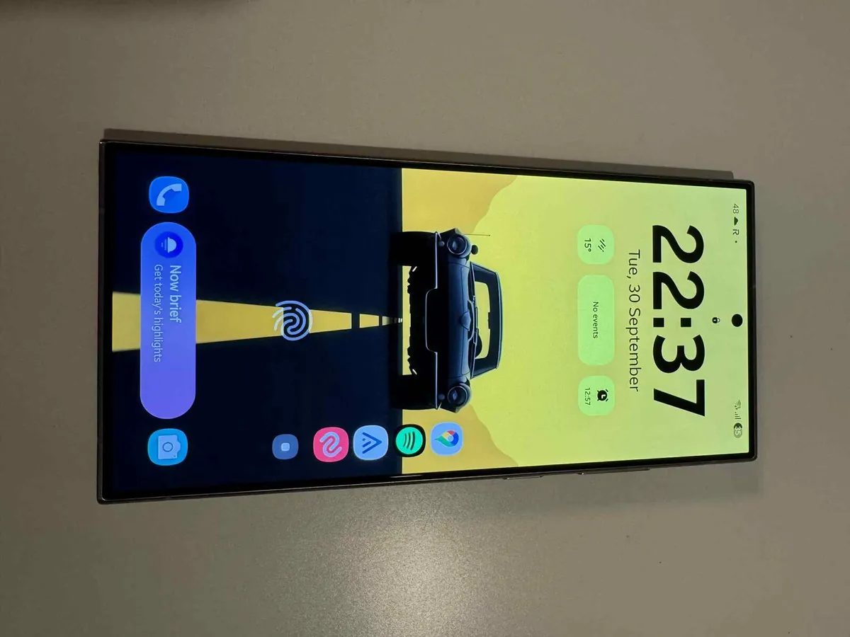 Samsung S24 Ultra 256GB Unlocked - Image 2