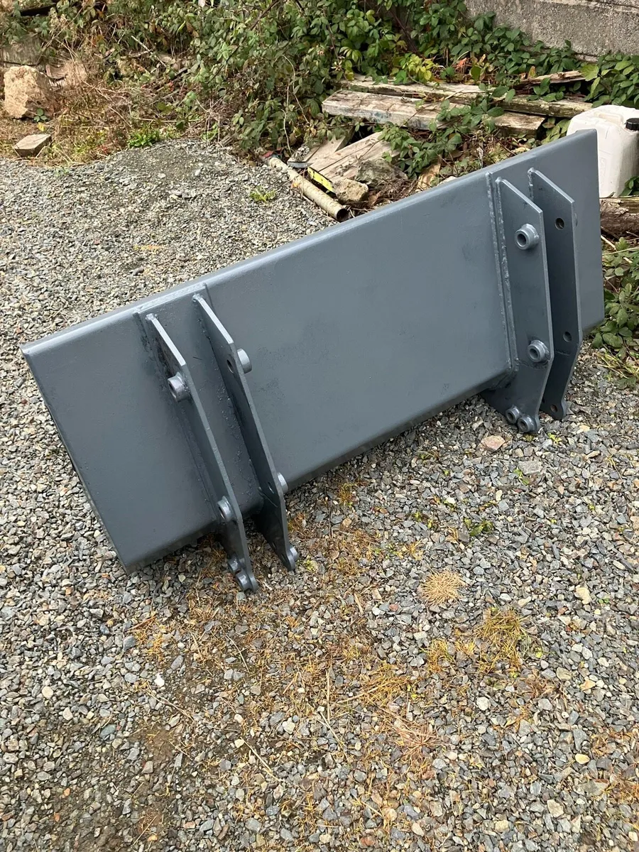 Dung fork and PZ300 Haybob - Image 2