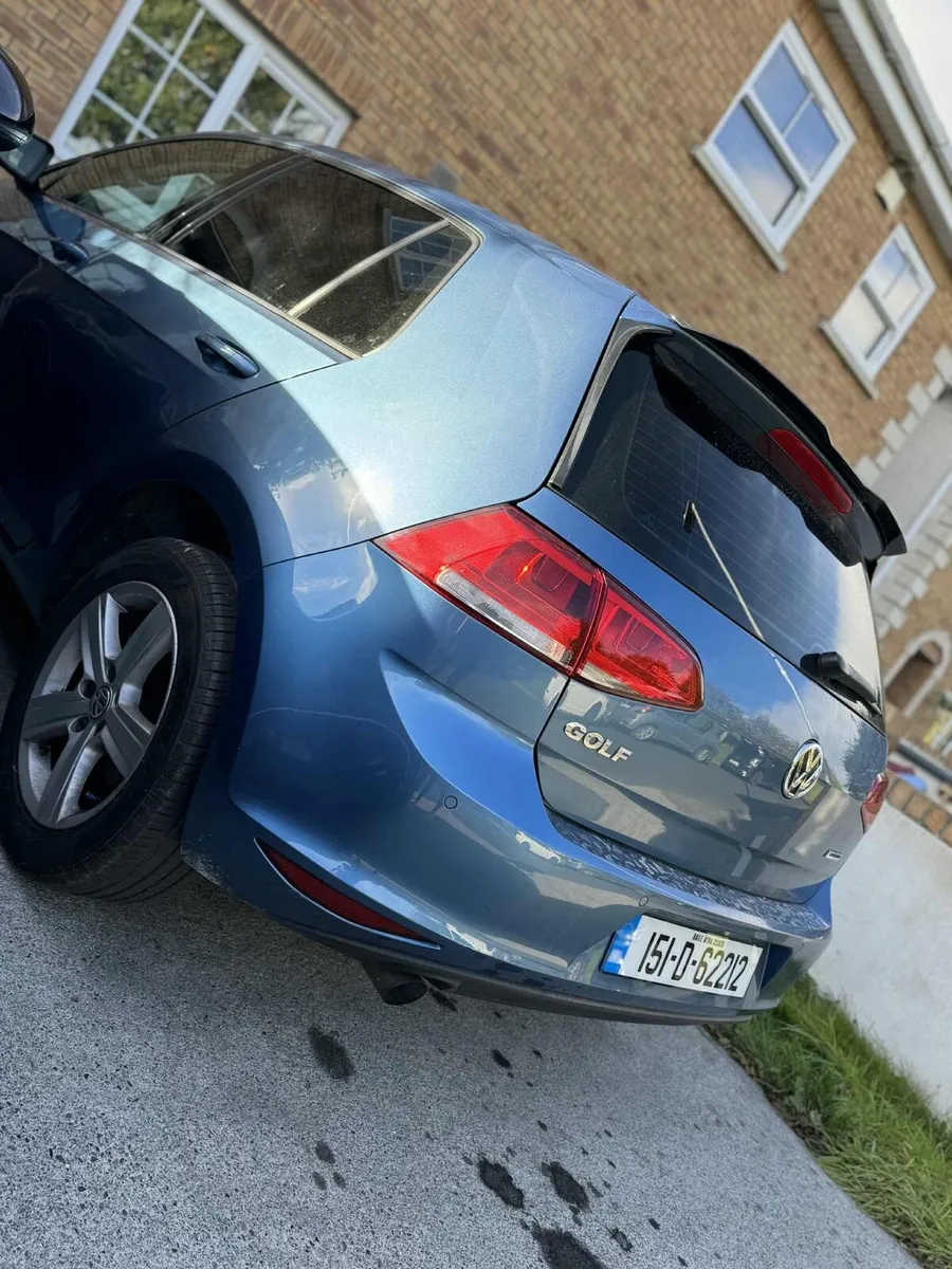 Volkswagen golf - Image 3