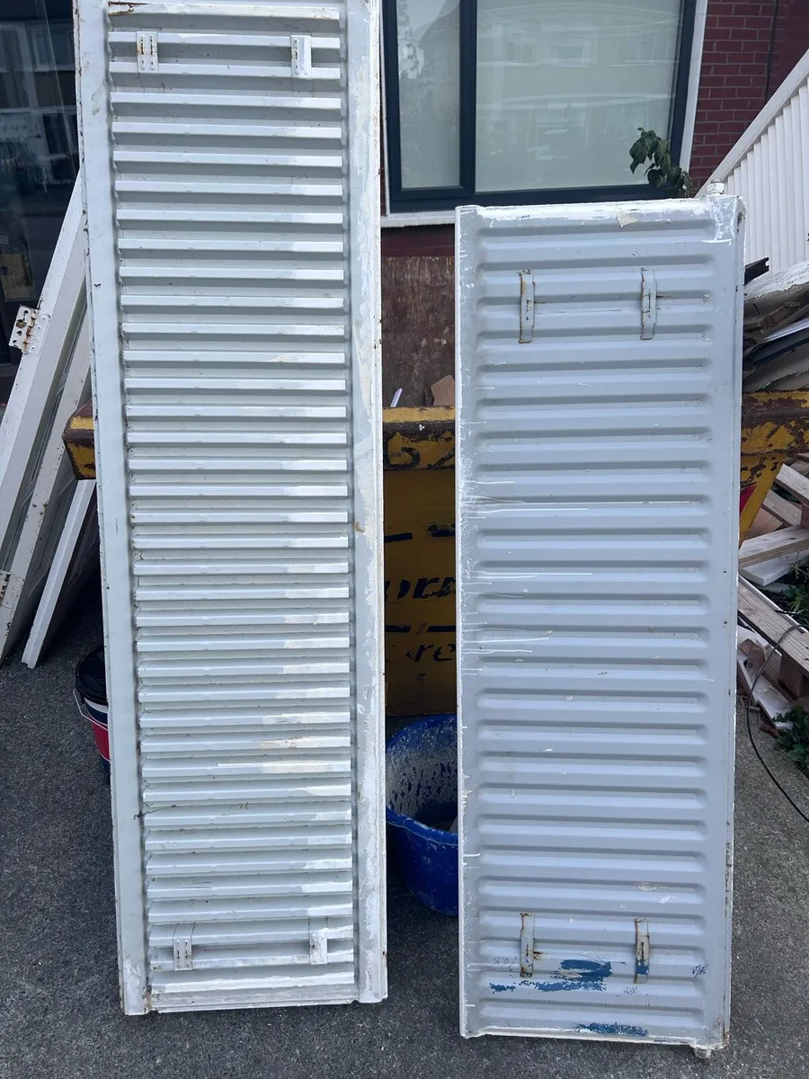 Free radiators - Image 1